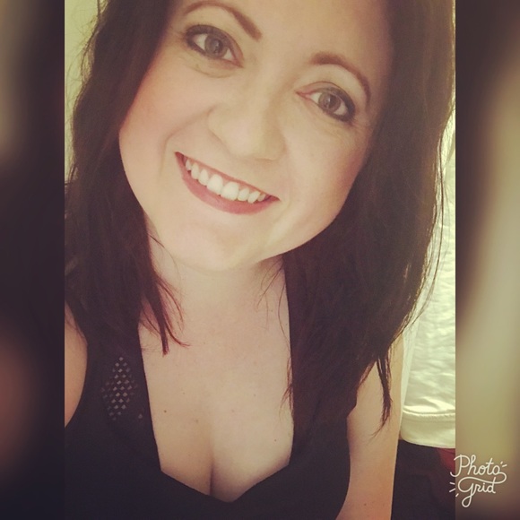 Meet your Posher, Aimee - Picture 1 of 1